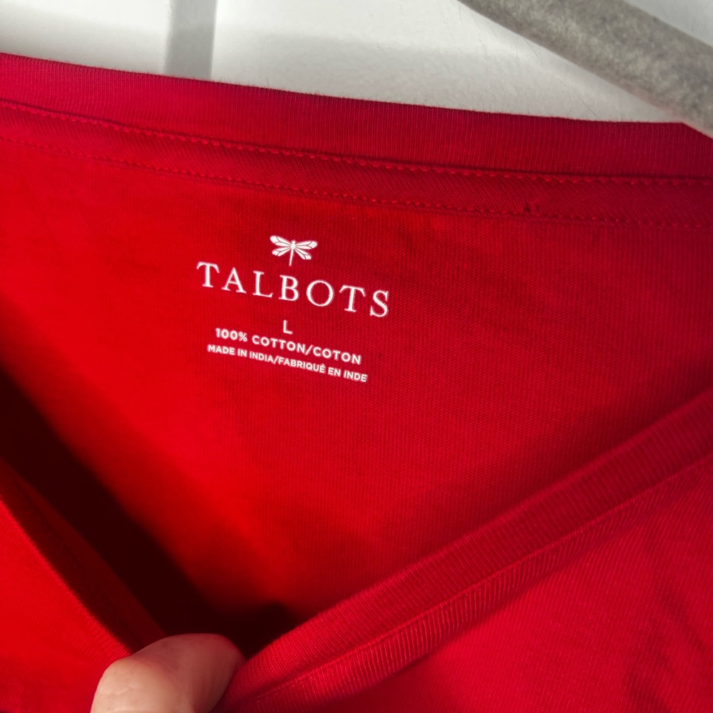 Talbots Red Long Sleeve Tee with White Bear Design - Picture 3 of 5